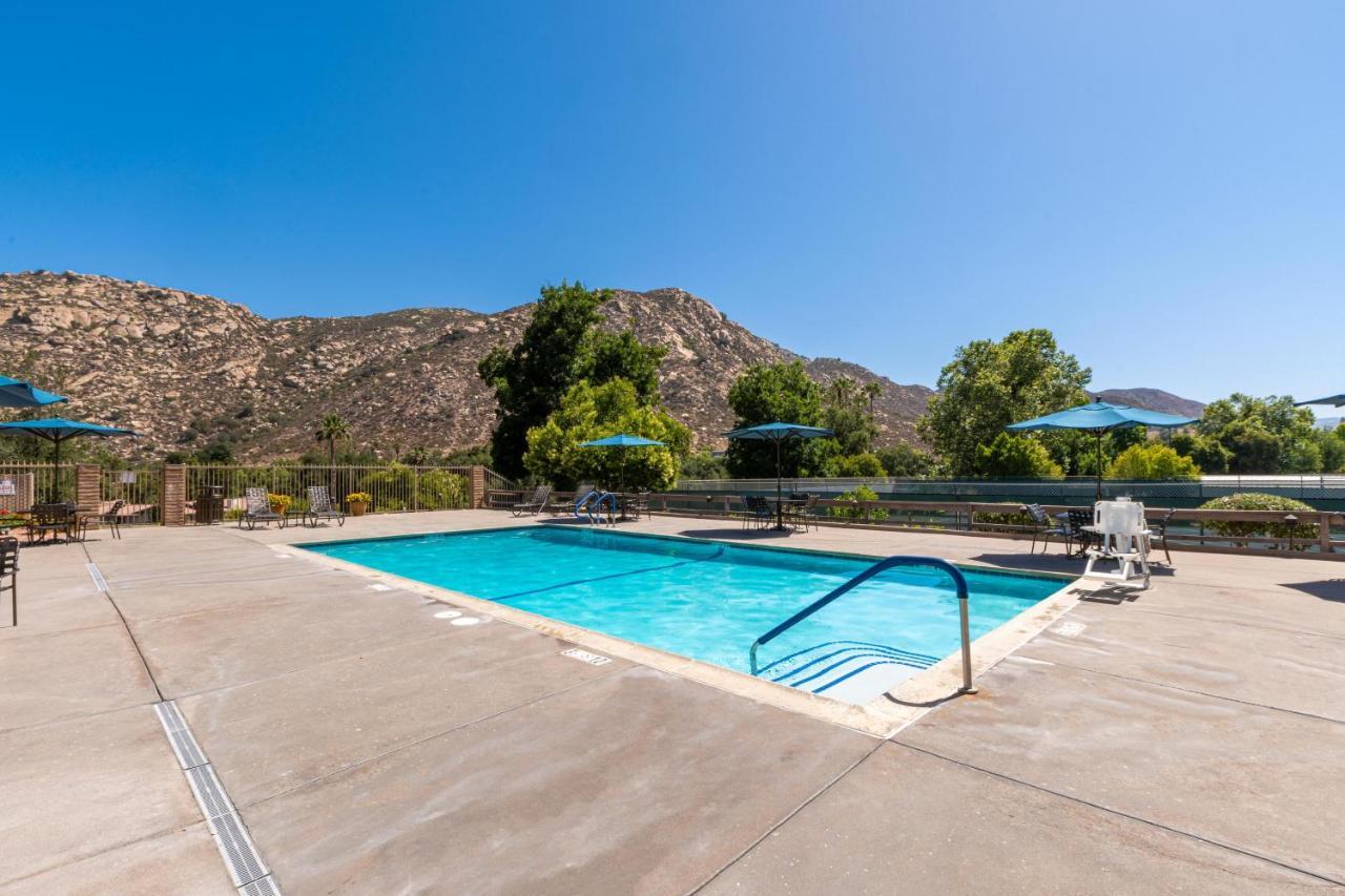 San Diego Country Estates Ramona Buitenkant foto